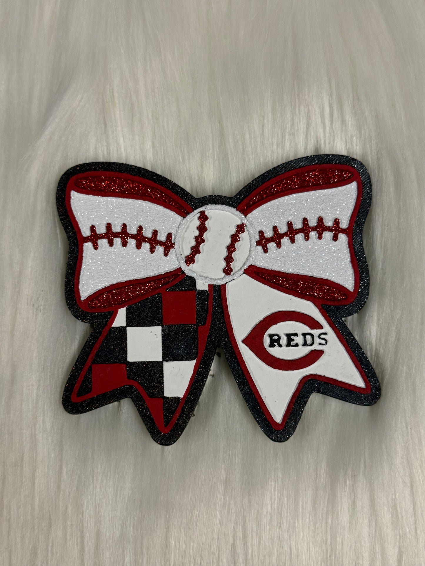 Cincinnati Reds Bow