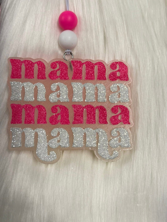 Mama x 4